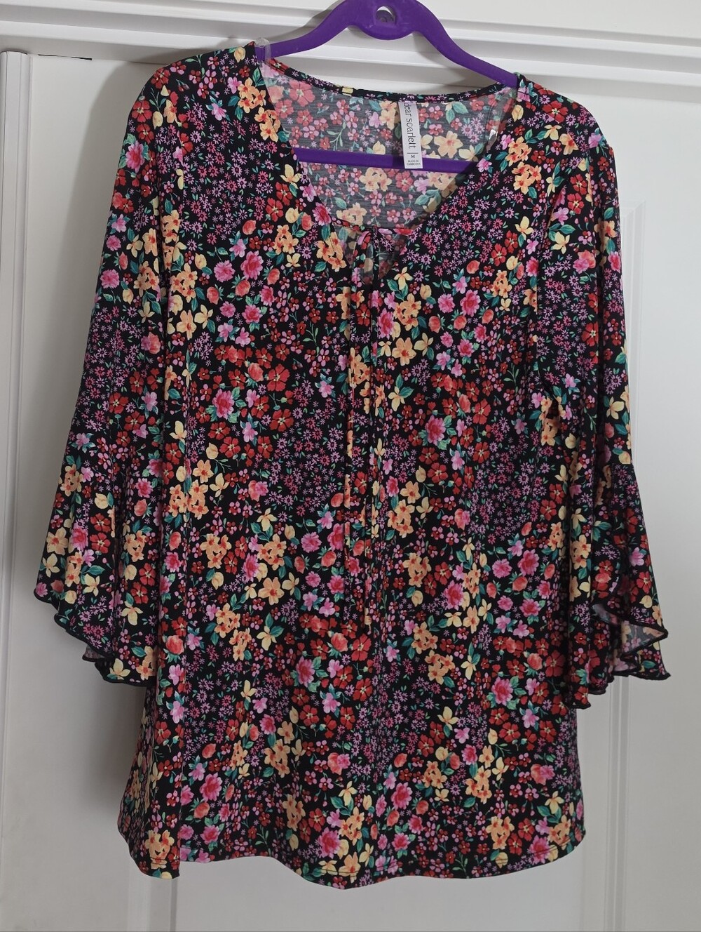 Dear Scarlett Black Floral Tie-Front Blouse